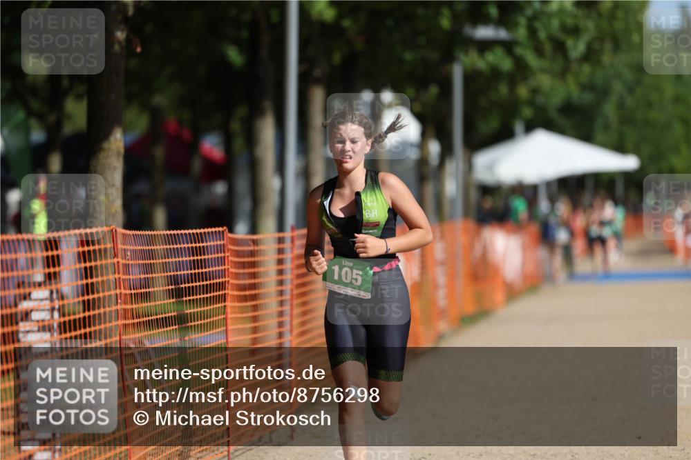 07.09.2025 - 19. Norderstedt Triathlon Michael Strokosch http://msf.ph/oto/8756298 07.09.2025 11:01:02 Laufen 105 meine-sportfotos.de