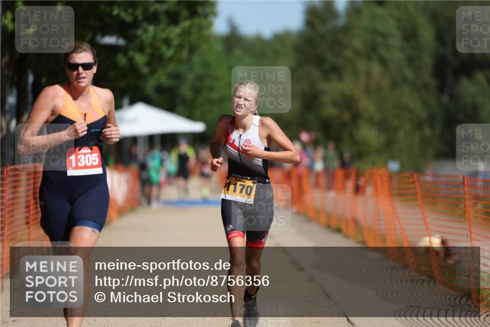 07.09.2025 - 19. Norderstedt Triathlon Michael Strokosch http://msf.ph/oto/8756356 07.09.2025 12:03:44 Laufen 1170, 1305 meine-sportfotos.de