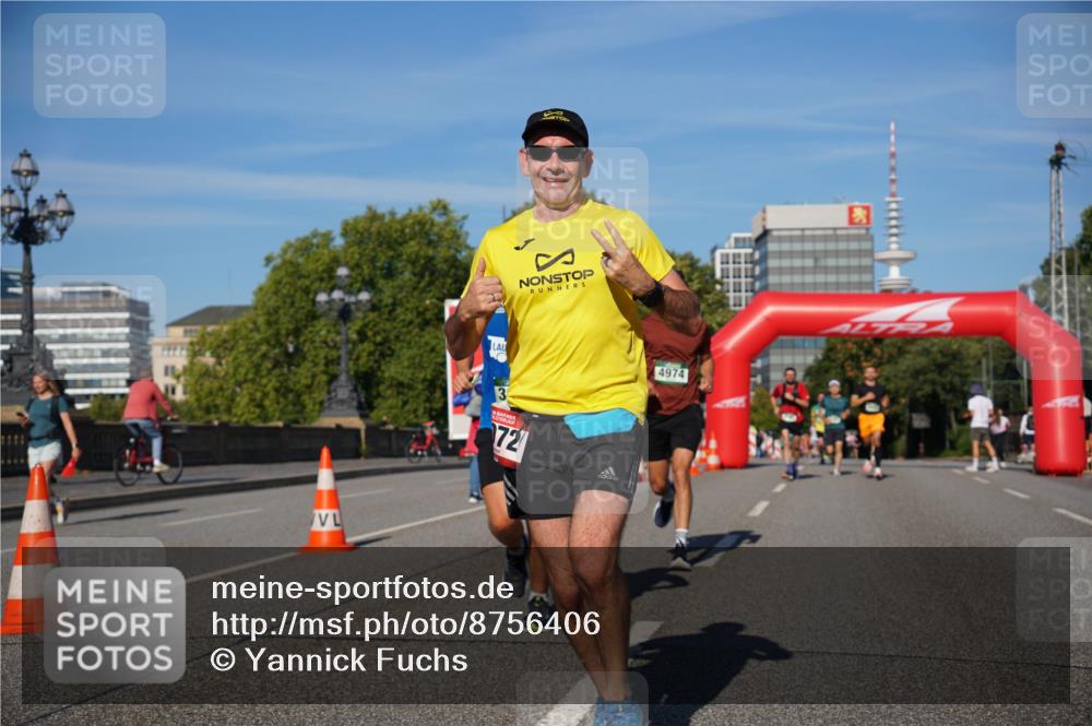 07.09.2025 - BARMER Alsterlauf Yannick Fuchs http://msf.ph/oto/8756406 07.09.2025 09:38:15 Laufen 1111, 3, 72, 4974 meine-sportfotos.de