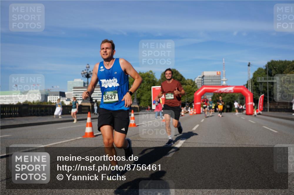 07.09.2025 - BARMER Alsterlauf Yannick Fuchs http://msf.ph/oto/8756461 07.09.2025 09:38:16 Laufen 3627 meine-sportfotos.de
