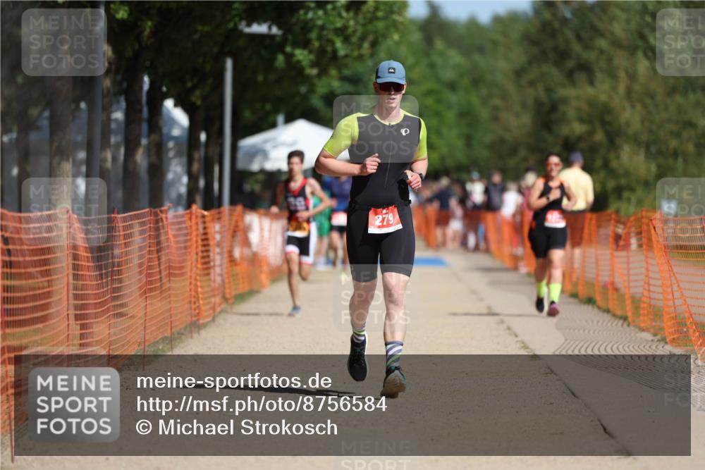 07.09.2025 - 19. Norderstedt Triathlon Michael Strokosch http://msf.ph/oto/8756584 07.09.2025 12:04:02 Laufen 279, 1183 meine-sportfotos.de