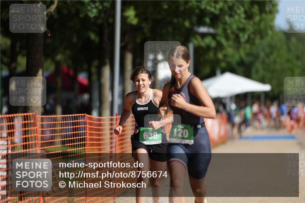07.09.2025 - 19. Norderstedt Triathlon Michael Strokosch http://msf.ph/oto/8756674 07.09.2025 11:01:16 Laufen 120, 639 meine-sportfotos.de