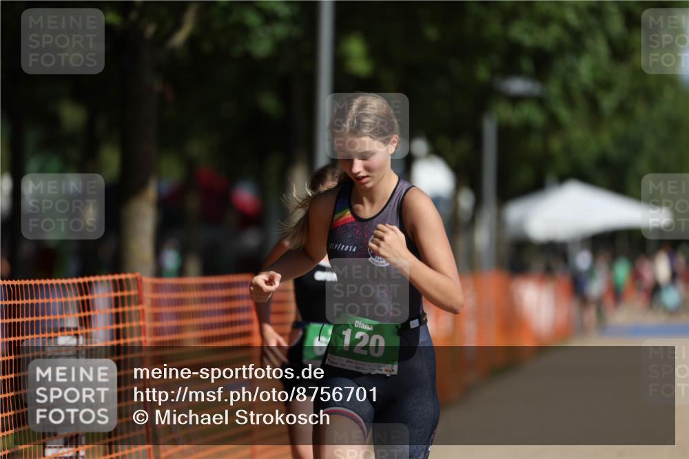 07.09.2025 - 19. Norderstedt Triathlon Michael Strokosch http://msf.ph/oto/8756701 07.09.2025 11:01:17 Laufen 120, 639 meine-sportfotos.de
