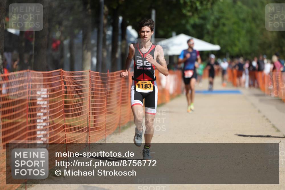 07.09.2025 - 19. Norderstedt Triathlon Michael Strokosch http://msf.ph/oto/8756772 07.09.2025 12:04:07 Laufen 279, 1183, 1278, 1306 meine-sportfotos.de