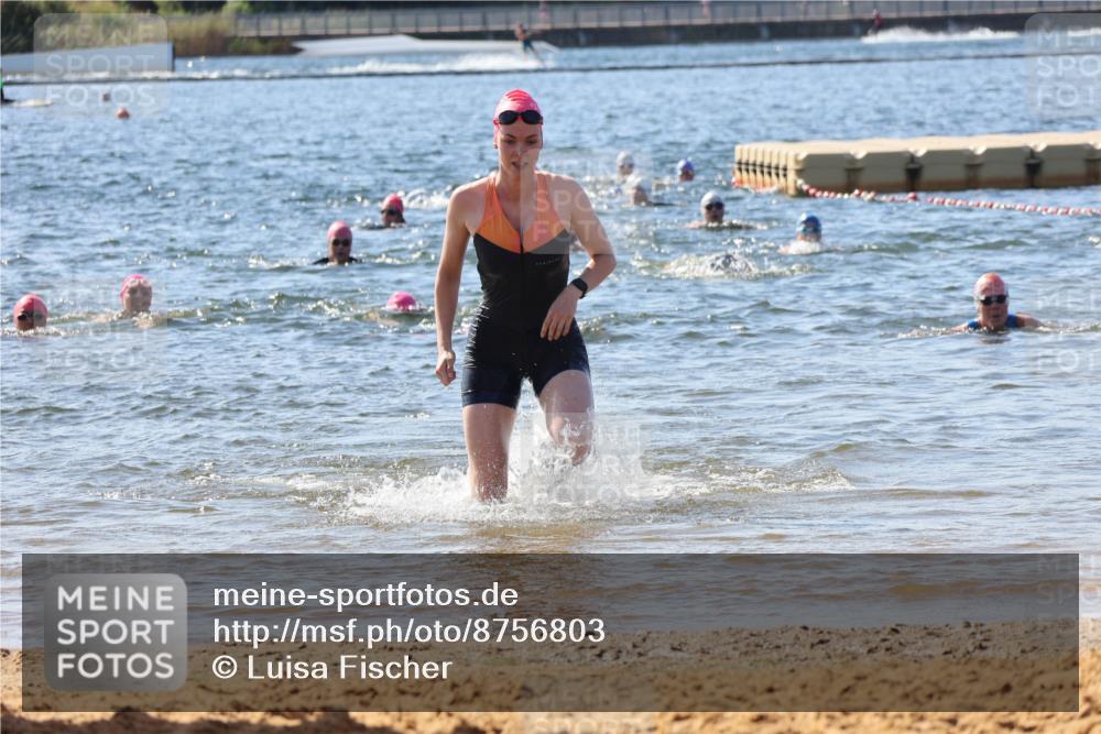 07.09.2025 - 19. Norderstedt Triathlon Luisa Fischer http://msf.ph/oto/8756803 07.09.2025 11:46:35 Schwimmen 244, 258, 724, 737, 1251 meine-sportfotos.de