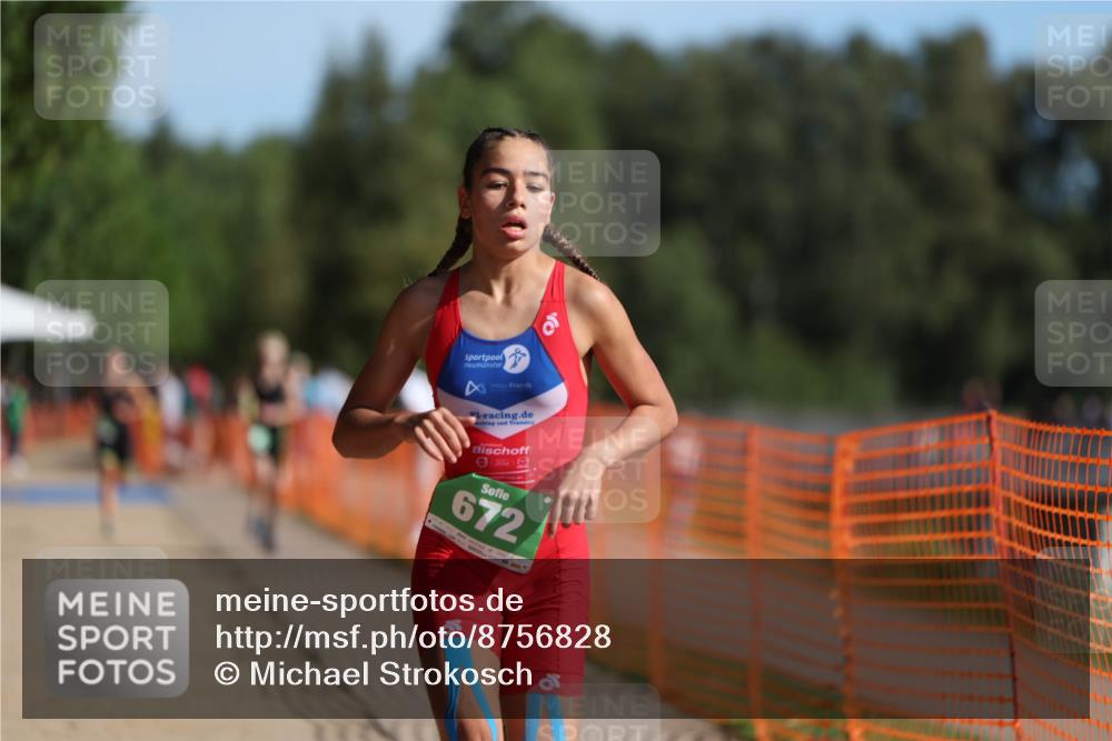 07.09.2025 - 19. Norderstedt Triathlon Michael Strokosch http://msf.ph/oto/8756828 07.09.2025 10:42:36 Laufen 652, 672 meine-sportfotos.de