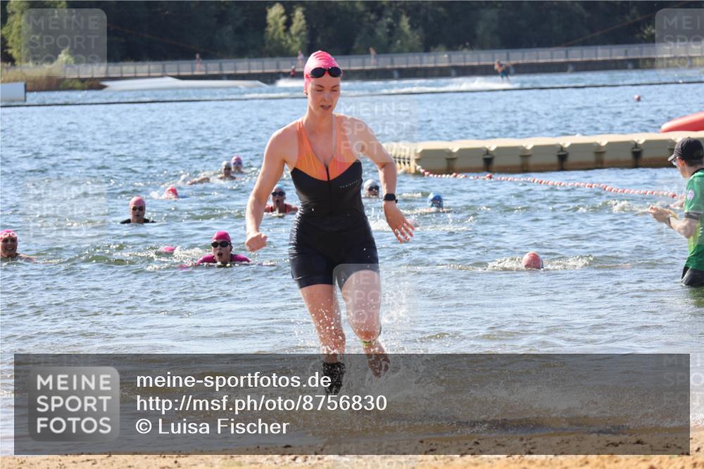07.09.2025 - 19. Norderstedt Triathlon Luisa Fischer http://msf.ph/oto/8756830 07.09.2025 11:46:37 Schwimmen 244, 258, 724, 737, 1251 meine-sportfotos.de
