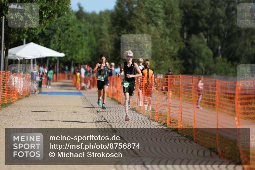 07.09.2025 - 19. Norderstedt Triathlon Michael Strokosch http://msf.ph/oto/8756874 07.09.2025 10:42:39 Laufen 112, 652, 672, 690 meine-sportfotos.de