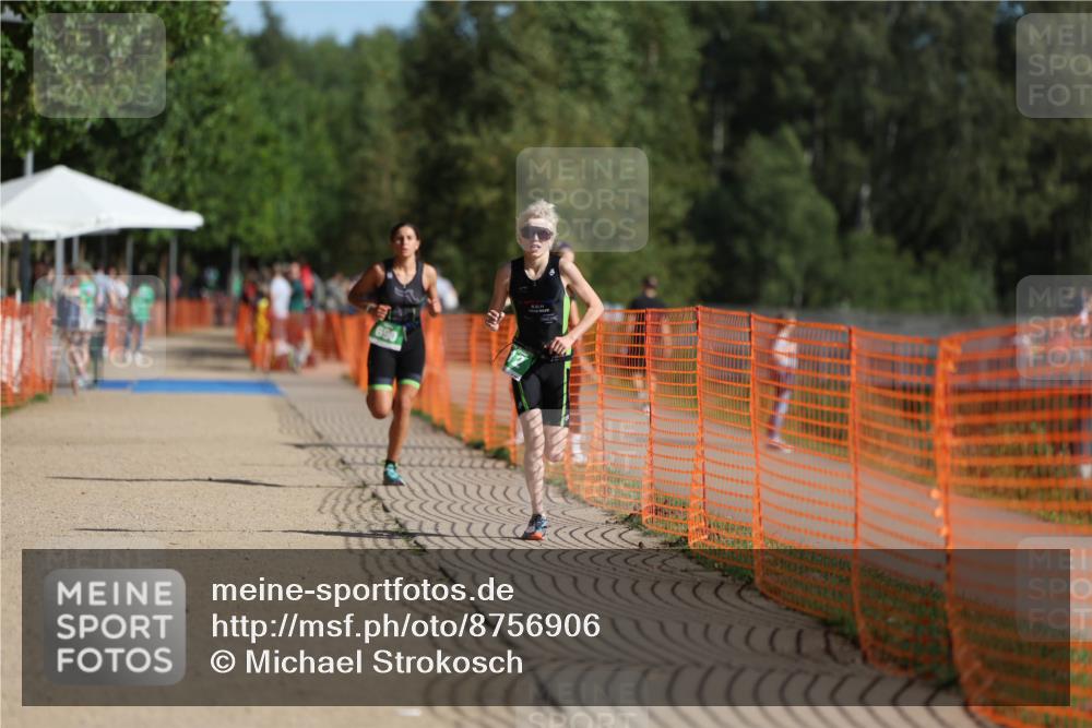 07.09.2025 - 19. Norderstedt Triathlon Michael Strokosch http://msf.ph/oto/8756906 07.09.2025 10:42:40 Laufen 112, 672, 690 meine-sportfotos.de