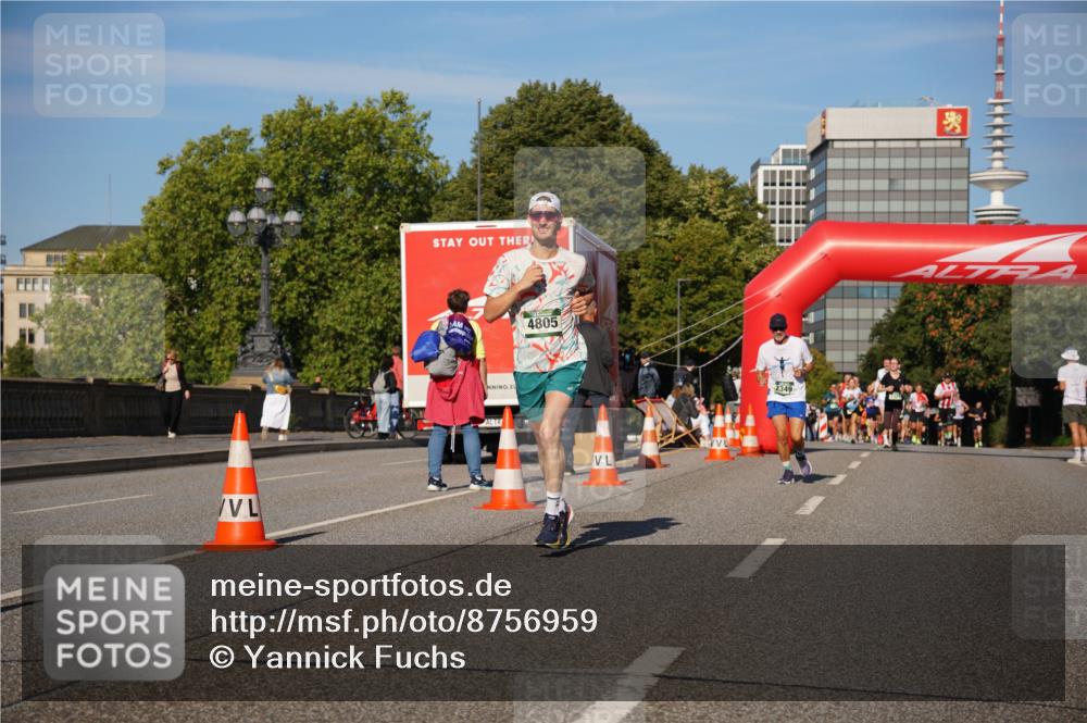 07.09.2025 - BARMER Alsterlauf Yannick Fuchs http://msf.ph/oto/8756959 07.09.2025 09:38:30 Laufen 4805, 2349 meine-sportfotos.de