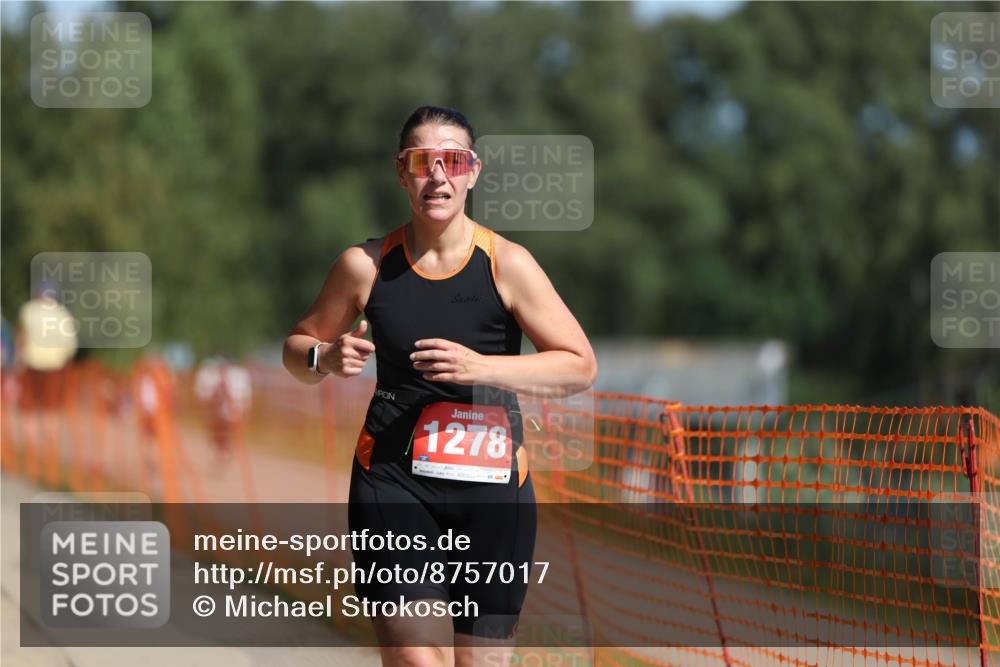 07.09.2025 - 19. Norderstedt Triathlon Michael Strokosch http://msf.ph/oto/8757017 07.09.2025 12:04:13 Laufen 1183, 1278, 1306 meine-sportfotos.de