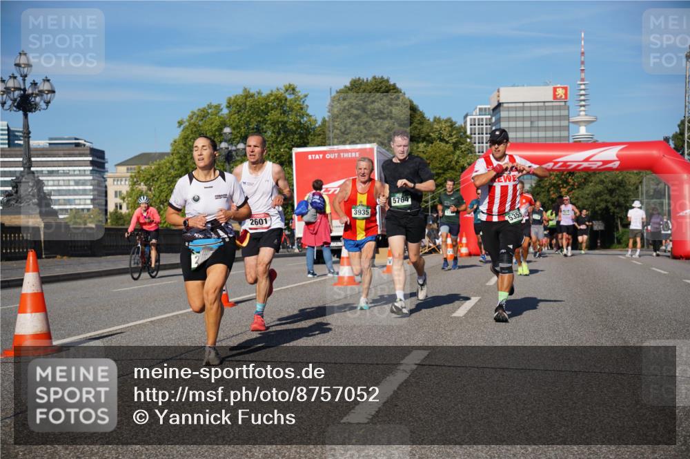 07.09.2025 - BARMER Alsterlauf Yannick Fuchs http://msf.ph/oto/8757052 07.09.2025 09:38:43 Laufen 2601, 3935, 5764, 5355 meine-sportfotos.de