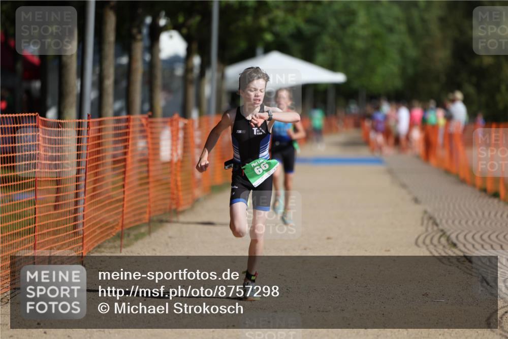 07.09.2025 - 19. Norderstedt Triathlon Michael Strokosch http://msf.ph/oto/8757298 07.09.2025 11:02:42 Laufen 56, 66 meine-sportfotos.de