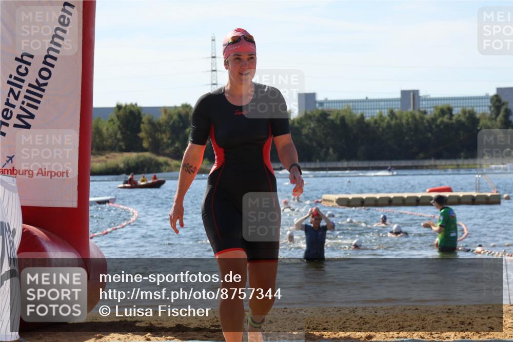 07.09.2025 - 19. Norderstedt Triathlon Luisa Fischer http://msf.ph/oto/8757344 07.09.2025 11:47:19 Schwimmen 156, 176, 189, 701, 1290, 1338 meine-sportfotos.de