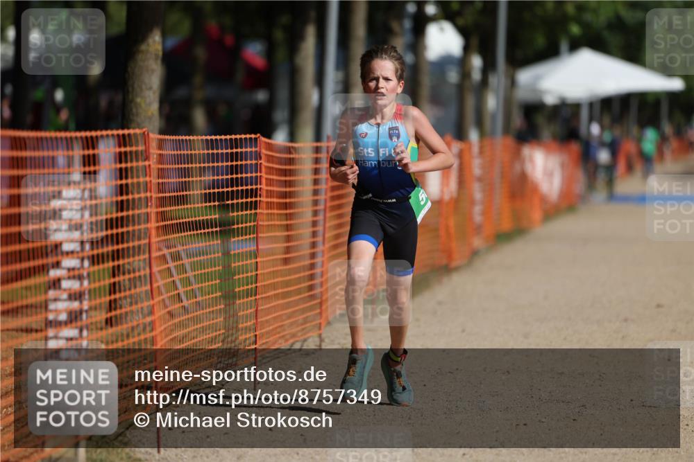 07.09.2025 - 19. Norderstedt Triathlon Michael Strokosch http://msf.ph/oto/8757349 07.09.2025 11:02:45 Laufen 56, 66 meine-sportfotos.de