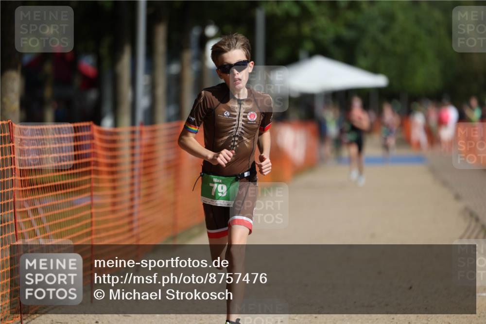 07.09.2025 - 19. Norderstedt Triathlon Michael Strokosch http://msf.ph/oto/8757476 07.09.2025 11:03:20 Laufen 79 meine-sportfotos.de