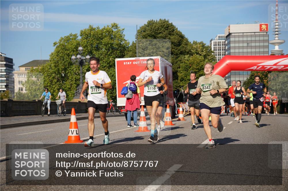 07.09.2025 - BARMER Alsterlauf Yannick Fuchs http://msf.ph/oto/8757767 07.09.2025 09:38:55 Laufen 3727, 5150, 8347, 572, 5178 meine-sportfotos.de