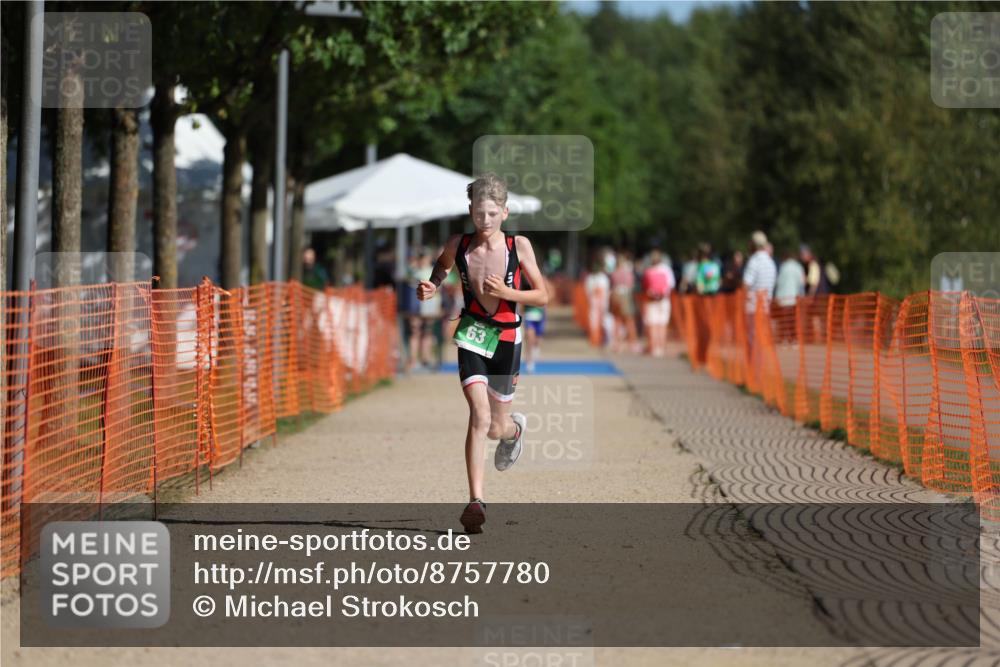 07.09.2025 - 19. Norderstedt Triathlon Michael Strokosch http://msf.ph/oto/8757780 07.09.2025 11:03:31 Laufen 63, 113 meine-sportfotos.de