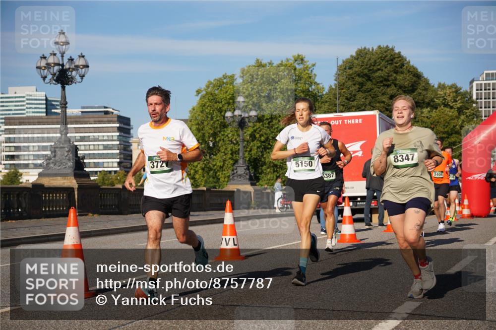07.09.2025 - BARMER Alsterlauf Yannick Fuchs http://msf.ph/oto/8757787 07.09.2025 09:38:56 Laufen 3727, 5150, 5387, 8347, 2404 meine-sportfotos.de
