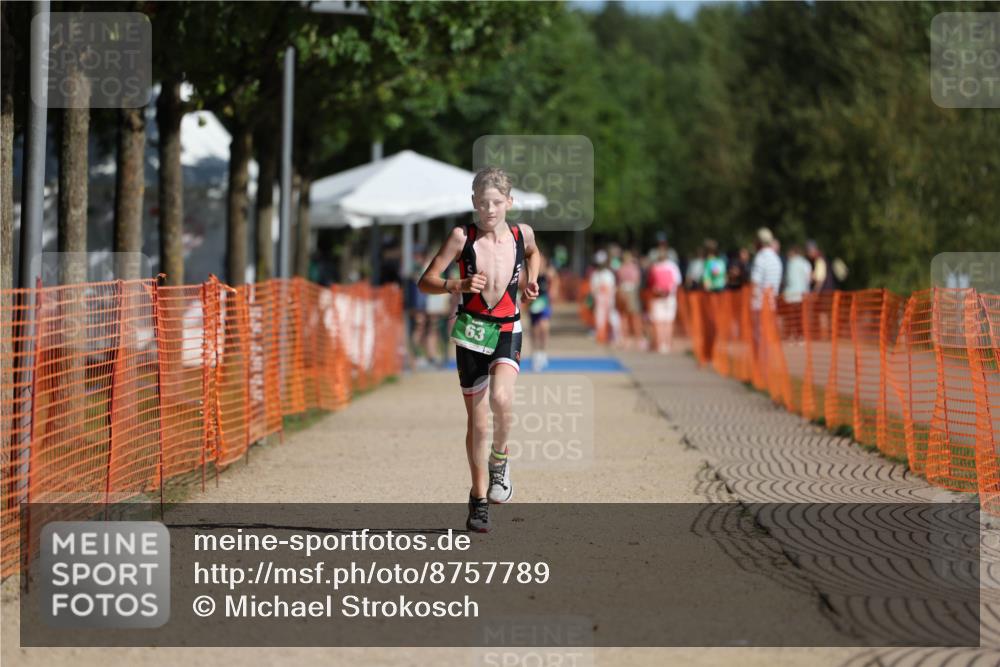 07.09.2025 - 19. Norderstedt Triathlon Michael Strokosch http://msf.ph/oto/8757789 07.09.2025 11:03:31 Laufen 63, 113 meine-sportfotos.de
