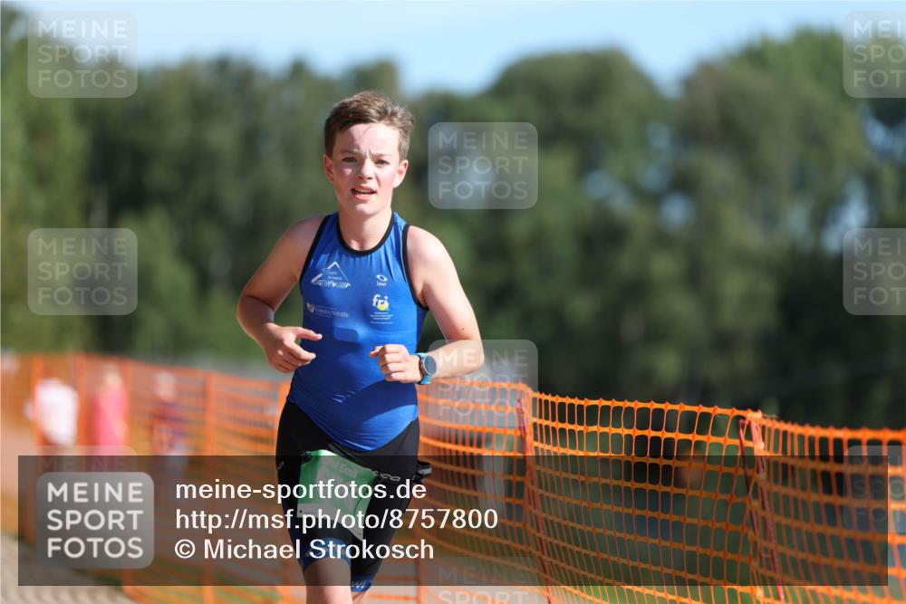 07.09.2025 - 19. Norderstedt Triathlon Michael Strokosch http://msf.ph/oto/8757800 07.09.2025 10:43:30 Laufen 676 meine-sportfotos.de