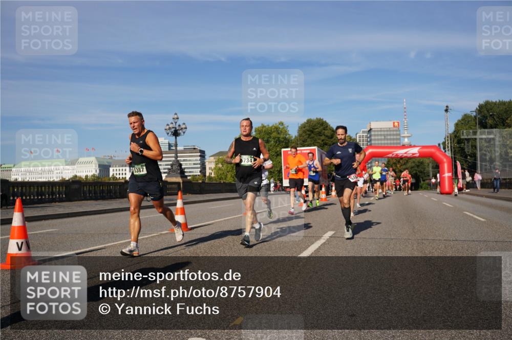 07.09.2025 - BARMER Alsterlauf Yannick Fuchs http://msf.ph/oto/8757904 07.09.2025 09:38:59 Laufen 5387, 5734, 1 meine-sportfotos.de