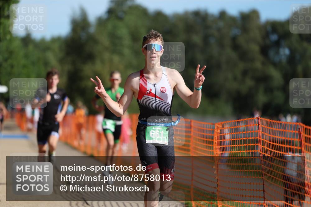 07.09.2025 - 19. Norderstedt Triathlon Michael Strokosch http://msf.ph/oto/8758013 07.09.2025 10:43:38 Laufen 87, 93, 661 meine-sportfotos.de