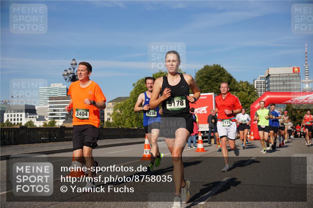 07.09.2025 - BARMER Alsterlauf Yannick Fuchs http://msf.ph/oto/8758035 07.09.2025 09:39:01 Laufen 2404, 8236, 5178, 2178, 420 meine-sportfotos.de