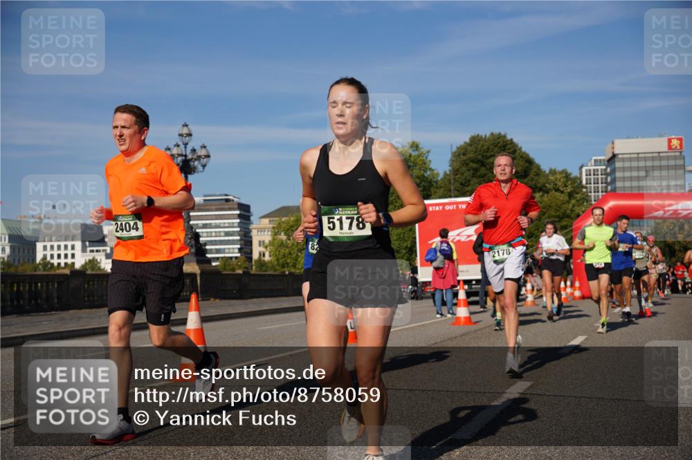 07.09.2025 - BARMER Alsterlauf Yannick Fuchs http://msf.ph/oto/8758059 07.09.2025 09:39:01 Laufen 2404, 82, 136, 5178, 2178, 212 meine-sportfotos.de