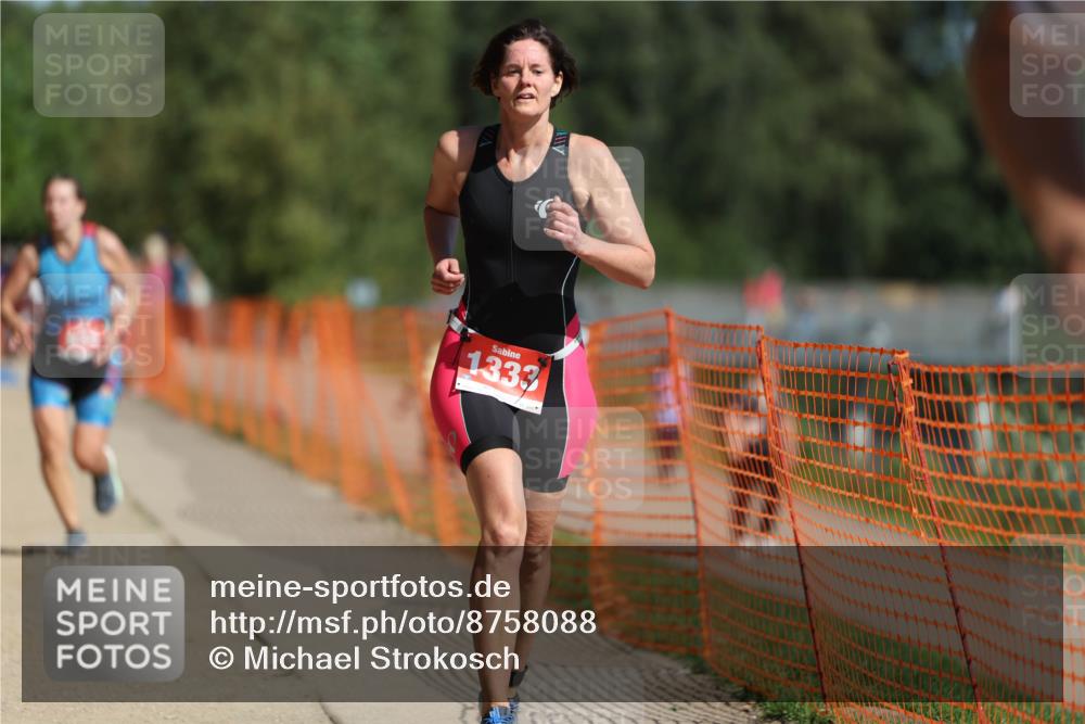 07.09.2025 - 19. Norderstedt Triathlon Michael Strokosch http://msf.ph/oto/8758088 07.09.2025 12:05:14 Laufen 795, 833, 834, 1333 meine-sportfotos.de