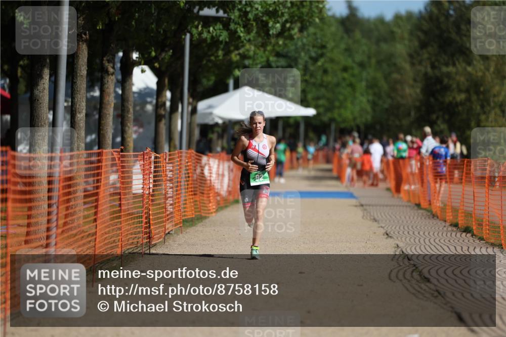 07.09.2025 - 19. Norderstedt Triathlon Michael Strokosch http://msf.ph/oto/8758158 07.09.2025 11:03:53 Laufen 71, 92 meine-sportfotos.de