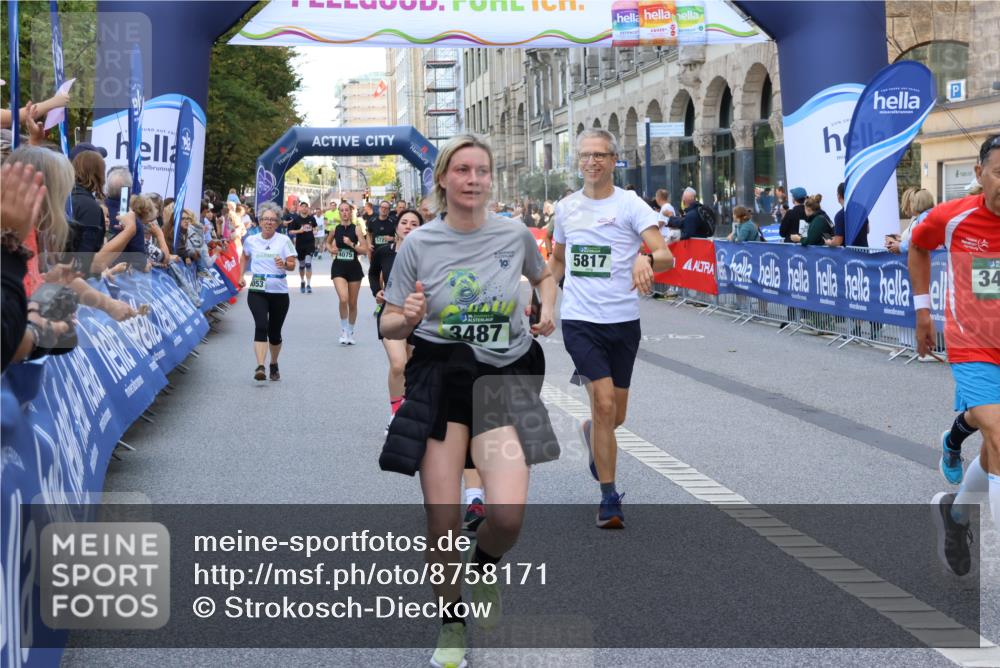 07.09.2025 - BARMER Alsterlauf Strokosch-Dieckow http://msf.ph/oto/8758171 07.09.2025 10:13:36 Ziel 2073, 2235, 2264, 2876, 3031, 3085, 3086, 3332, 3333, 3334, 3379, 4690, 4761, 5059, 5447, 5709, 5743, 5830, 6317, 6318, 6329, 6331, 8195, 8226, 8417 meine-sportfotos.de