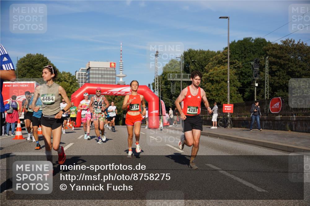 07.09.2025 - BARMER Alsterlauf Yannick Fuchs http://msf.ph/oto/8758275 07.09.2025 09:39:05 Laufen 3146, 4484, 294, 4927, 4134, 4281 meine-sportfotos.de