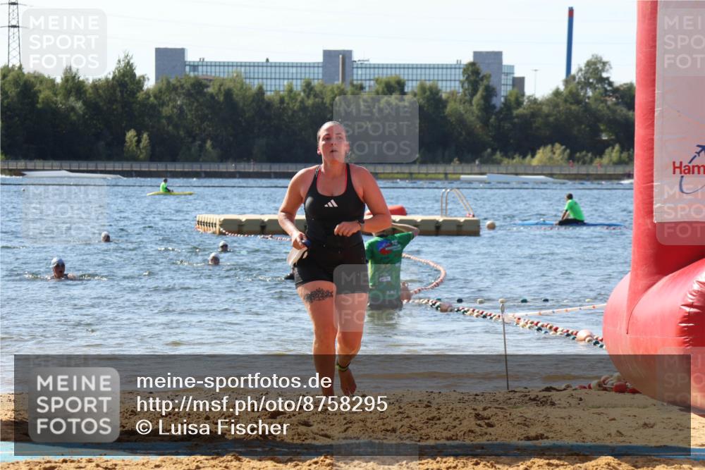 07.09.2025 - 19. Norderstedt Triathlon Luisa Fischer http://msf.ph/oto/8758295 07.09.2025 11:49:41 Schwimmen 248, 1268 meine-sportfotos.de