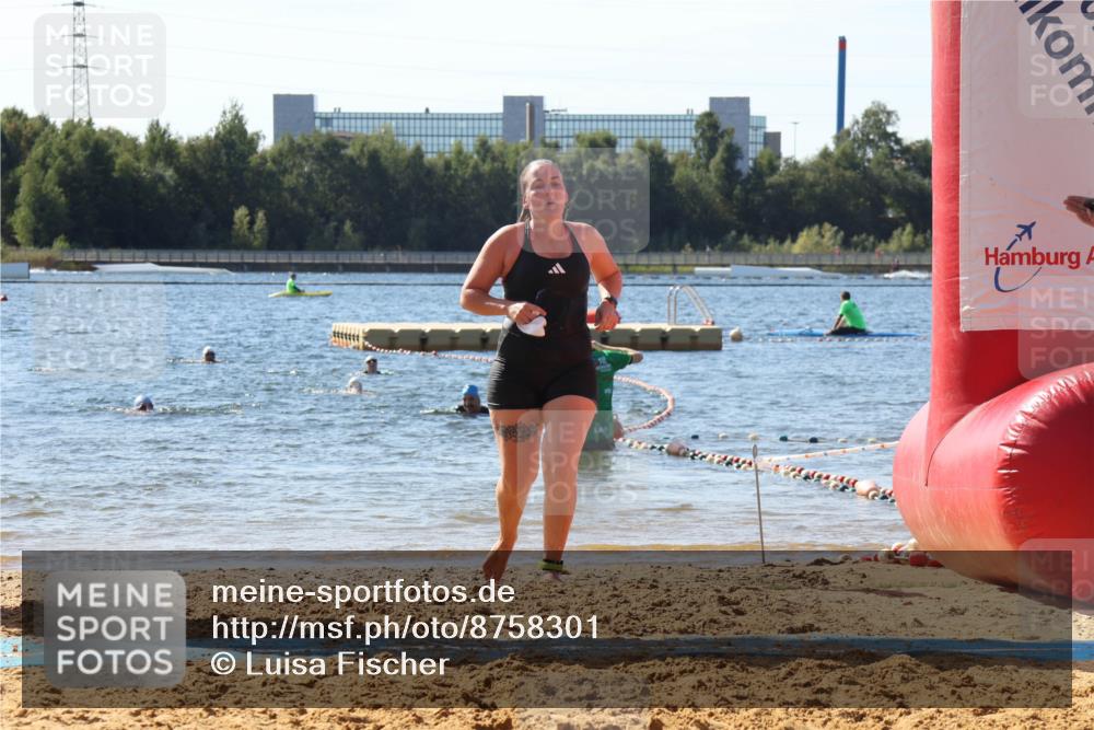 07.09.2025 - 19. Norderstedt Triathlon Luisa Fischer http://msf.ph/oto/8758301 07.09.2025 11:49:41 Schwimmen 248, 1268 meine-sportfotos.de