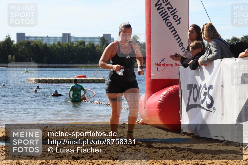 07.09.2025 - 19. Norderstedt Triathlon Luisa Fischer http://msf.ph/oto/8758331 07.09.2025 11:49:43 Schwimmen 248, 1268 meine-sportfotos.de
