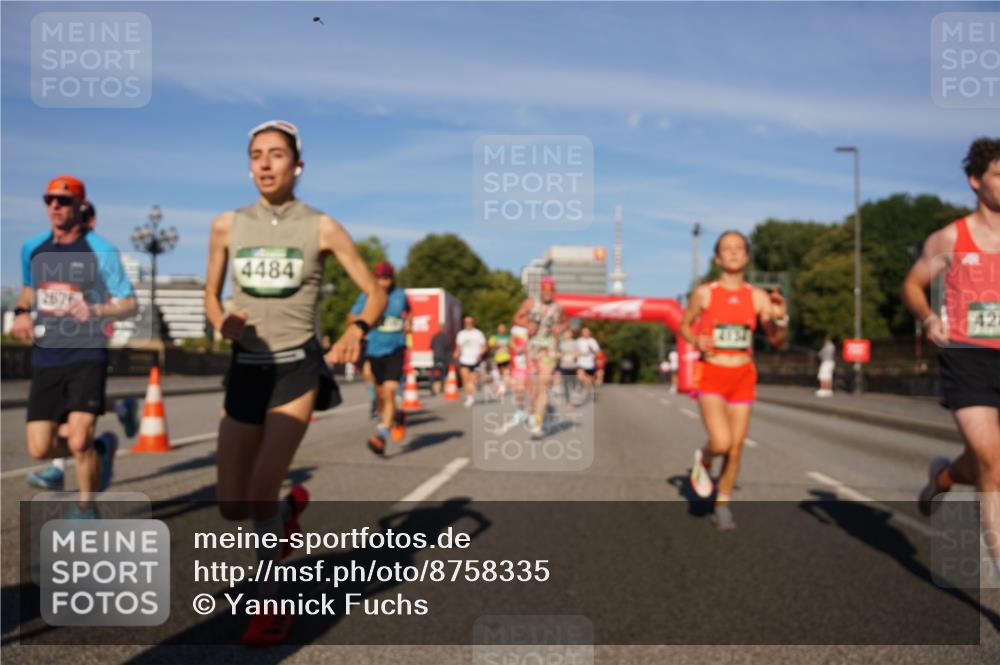 07.09.2025 - BARMER Alsterlauf Yannick Fuchs http://msf.ph/oto/8758335 07.09.2025 09:39:06 Laufen 2676, 4484, 421 meine-sportfotos.de