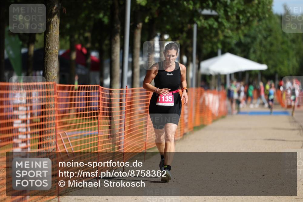 07.09.2025 - 19. Norderstedt Triathlon Michael Strokosch http://msf.ph/oto/8758362 07.09.2025 10:43:57 Laufen 118, 680, 1135 meine-sportfotos.de
