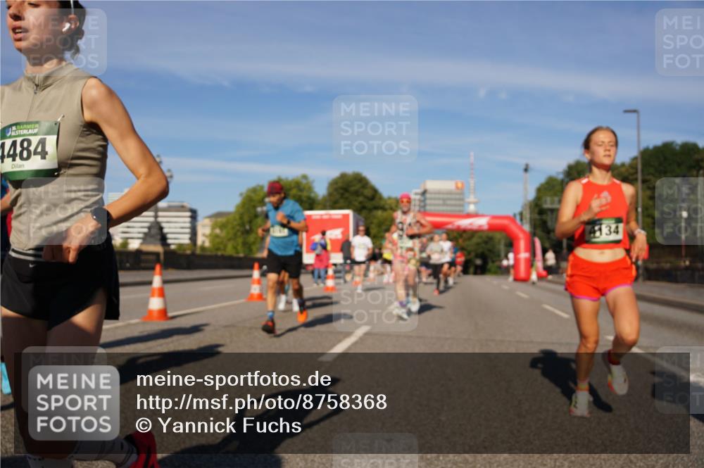 07.09.2025 - BARMER Alsterlauf Yannick Fuchs http://msf.ph/oto/8758368 07.09.2025 09:39:06 Laufen 4484, 4134 meine-sportfotos.de