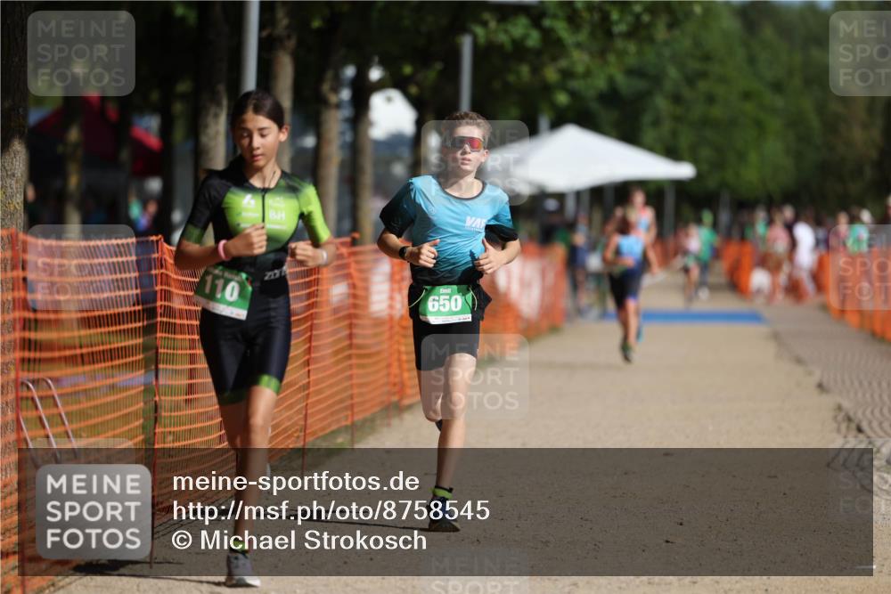 07.09.2025 - 19. Norderstedt Triathlon Michael Strokosch http://msf.ph/oto/8758545 07.09.2025 11:04:33 Laufen 110, 650 meine-sportfotos.de