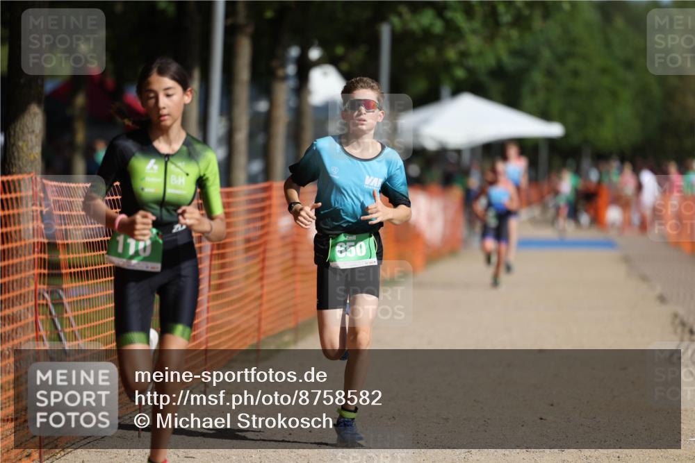 07.09.2025 - 19. Norderstedt Triathlon Michael Strokosch http://msf.ph/oto/8758582 07.09.2025 11:04:34 Laufen 110, 650 meine-sportfotos.de