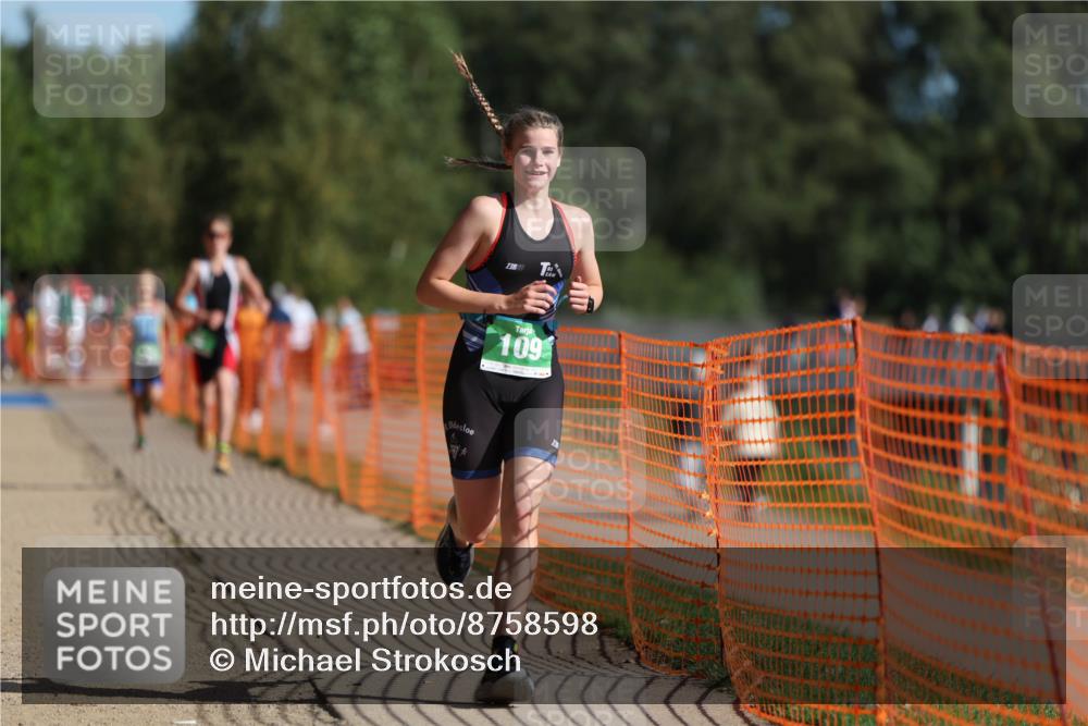 07.09.2025 - 19. Norderstedt Triathlon Michael Strokosch http://msf.ph/oto/8758598 07.09.2025 10:44:04 Laufen 96, 109, 680, 1135 meine-sportfotos.de