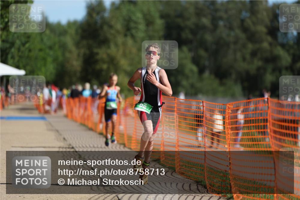 07.09.2025 - 19. Norderstedt Triathlon Michael Strokosch http://msf.ph/oto/8758713 07.09.2025 10:44:08 Laufen 96, 109, 134 meine-sportfotos.de