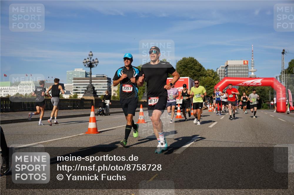 07.09.2025 - BARMER Alsterlauf Yannick Fuchs http://msf.ph/oto/8758728 07.09.2025 09:39:13 Laufen 2357, 4131, 448, 4389, 4985 meine-sportfotos.de