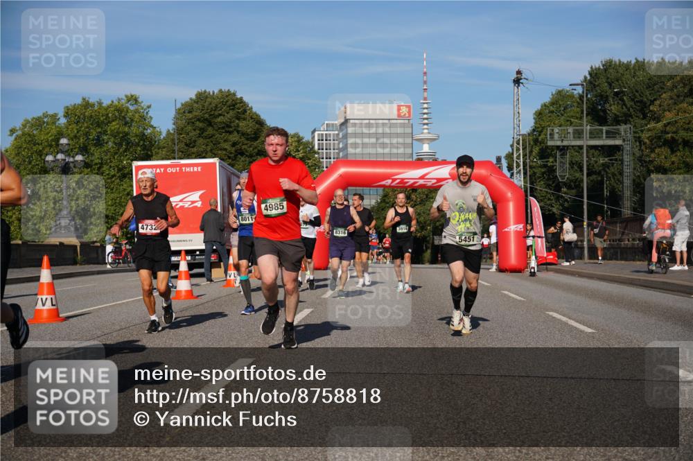 07.09.2025 - BARMER Alsterlauf Yannick Fuchs http://msf.ph/oto/8758818 07.09.2025 09:39:15 Laufen 4732, 4985, 8011, 073, 3916, 8316, 5451 meine-sportfotos.de