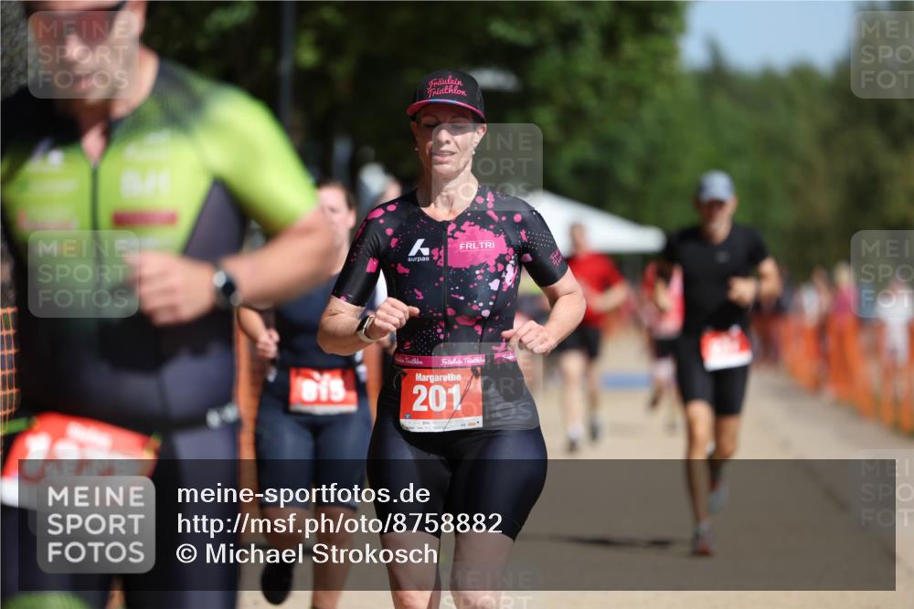 07.09.2025 - 19. Norderstedt Triathlon Michael Strokosch http://msf.ph/oto/8758882 07.09.2025 12:05:48 Laufen 201, 237, 815, 1225, 1377 meine-sportfotos.de