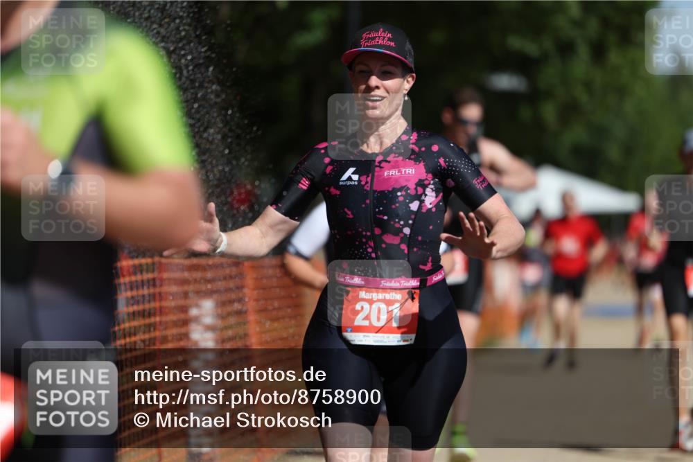 07.09.2025 - 19. Norderstedt Triathlon Michael Strokosch http://msf.ph/oto/8758900 07.09.2025 12:05:49 Laufen 201, 237, 815, 862, 1225, 1377 meine-sportfotos.de