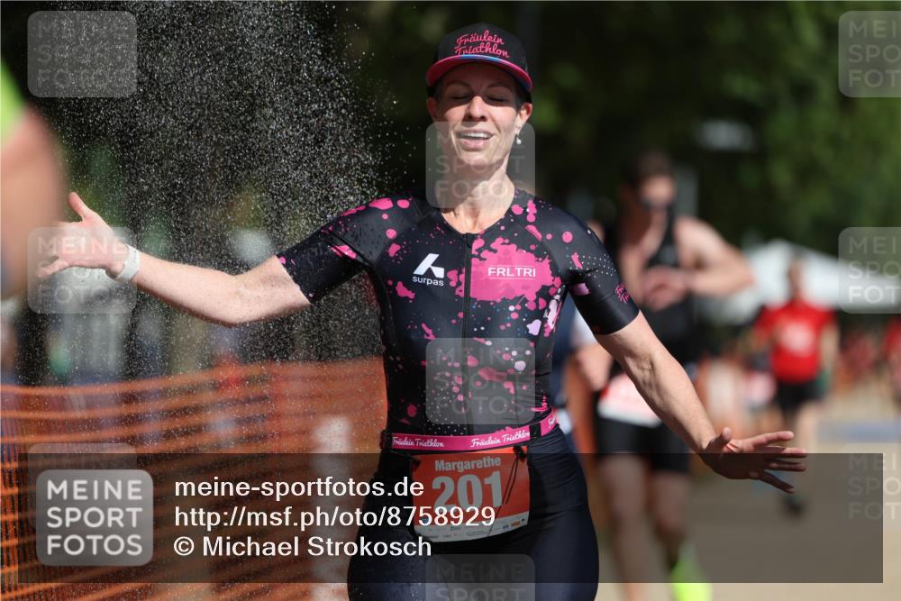 07.09.2025 - 19. Norderstedt Triathlon Michael Strokosch http://msf.ph/oto/8758929 07.09.2025 12:05:49 Laufen 201, 237, 815, 862, 1225, 1377 meine-sportfotos.de
