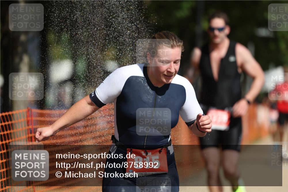 07.09.2025 - 19. Norderstedt Triathlon Michael Strokosch http://msf.ph/oto/8758992 07.09.2025 12:05:51 Laufen 201, 237, 815, 862, 1225, 1372, 1377 meine-sportfotos.de