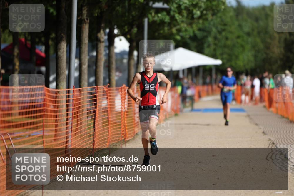 07.09.2025 - 19. Norderstedt Triathlon Michael Strokosch http://msf.ph/oto/8759001 07.09.2025 11:05:12 Laufen 107 meine-sportfotos.de
